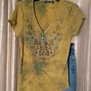 Apt. 9 Olive V-Neck Tee with Butterfly Design